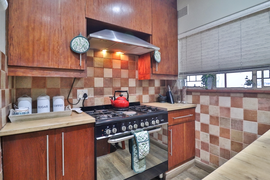 5 Bedroom Property for Sale in West Acres Mpumalanga