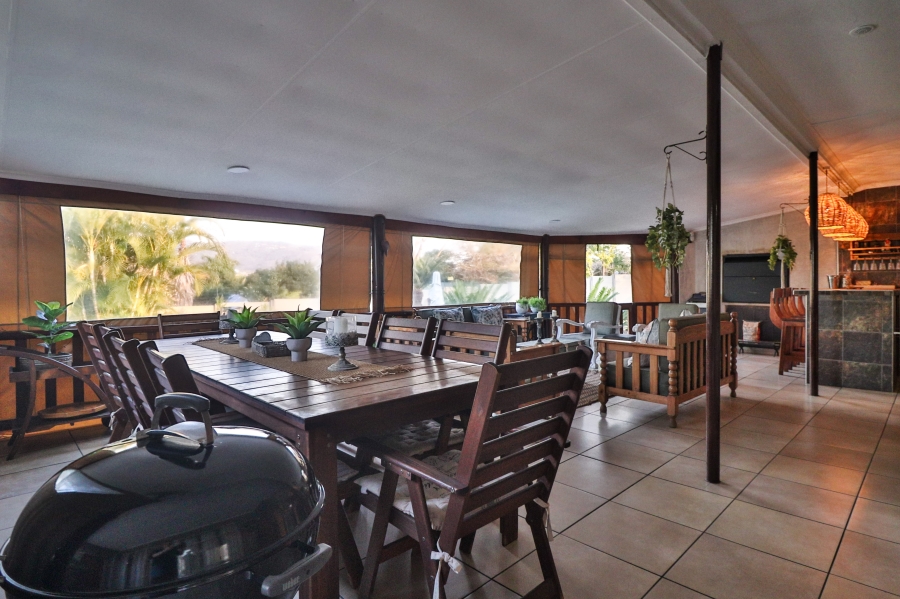 5 Bedroom Property for Sale in West Acres Mpumalanga