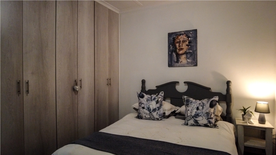 5 Bedroom Property for Sale in West Acres Mpumalanga