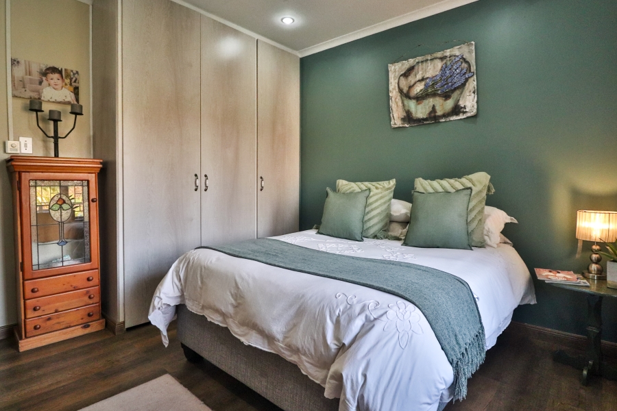 5 Bedroom Property for Sale in West Acres Mpumalanga