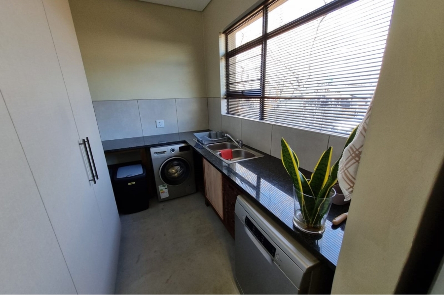 3 Bedroom Property for Sale in Marloth Park Mpumalanga