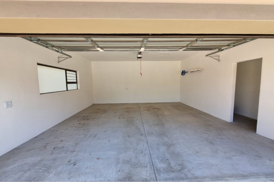 3 Bedroom Property for Sale in Marloth Park Mpumalanga