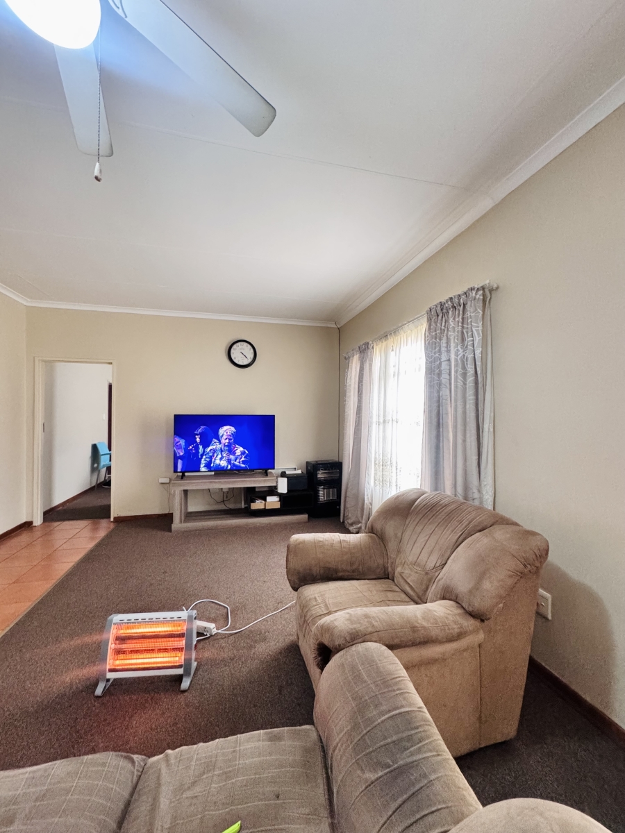 2 Bedroom Property for Sale in Reyno Ridge Mpumalanga