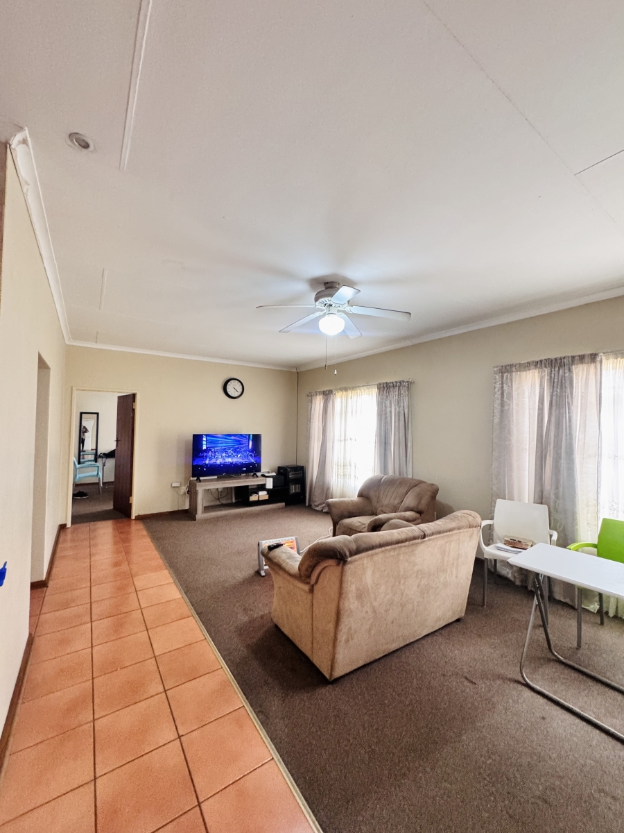 2 Bedroom Property for Sale in Reyno Ridge Mpumalanga