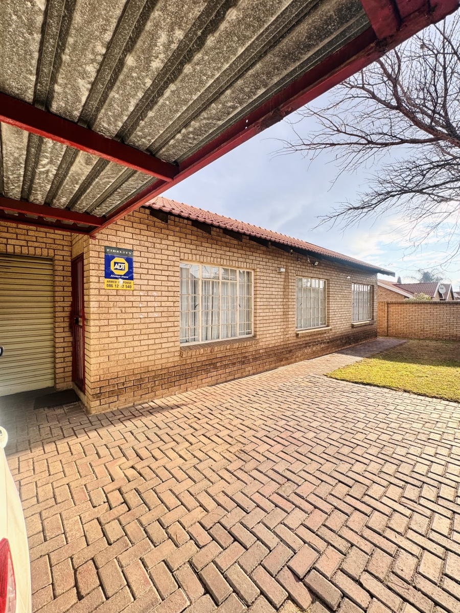 2 Bedroom Property for Sale in Reyno Ridge Mpumalanga