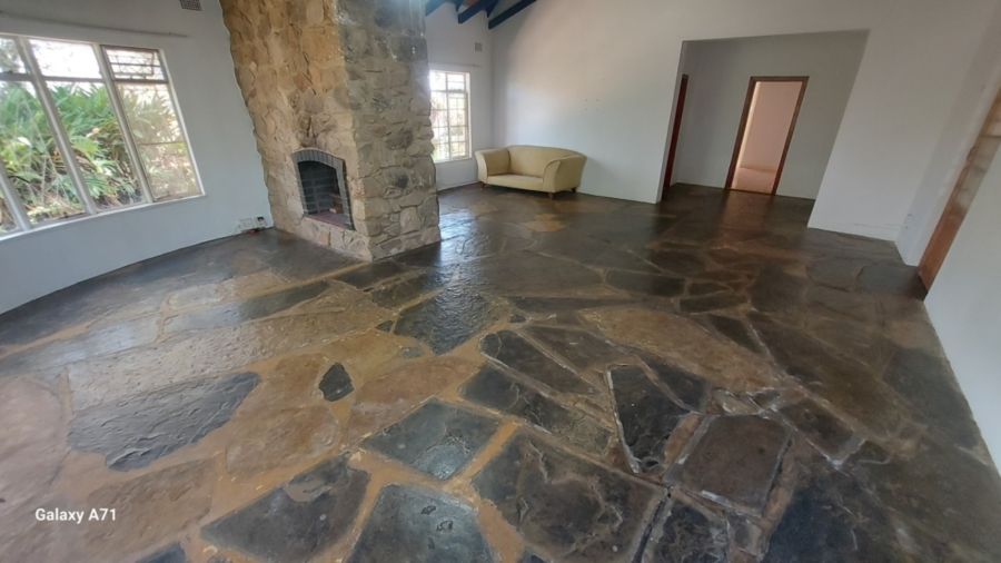 To Let commercial Property for Rent in White River Mpumalanga