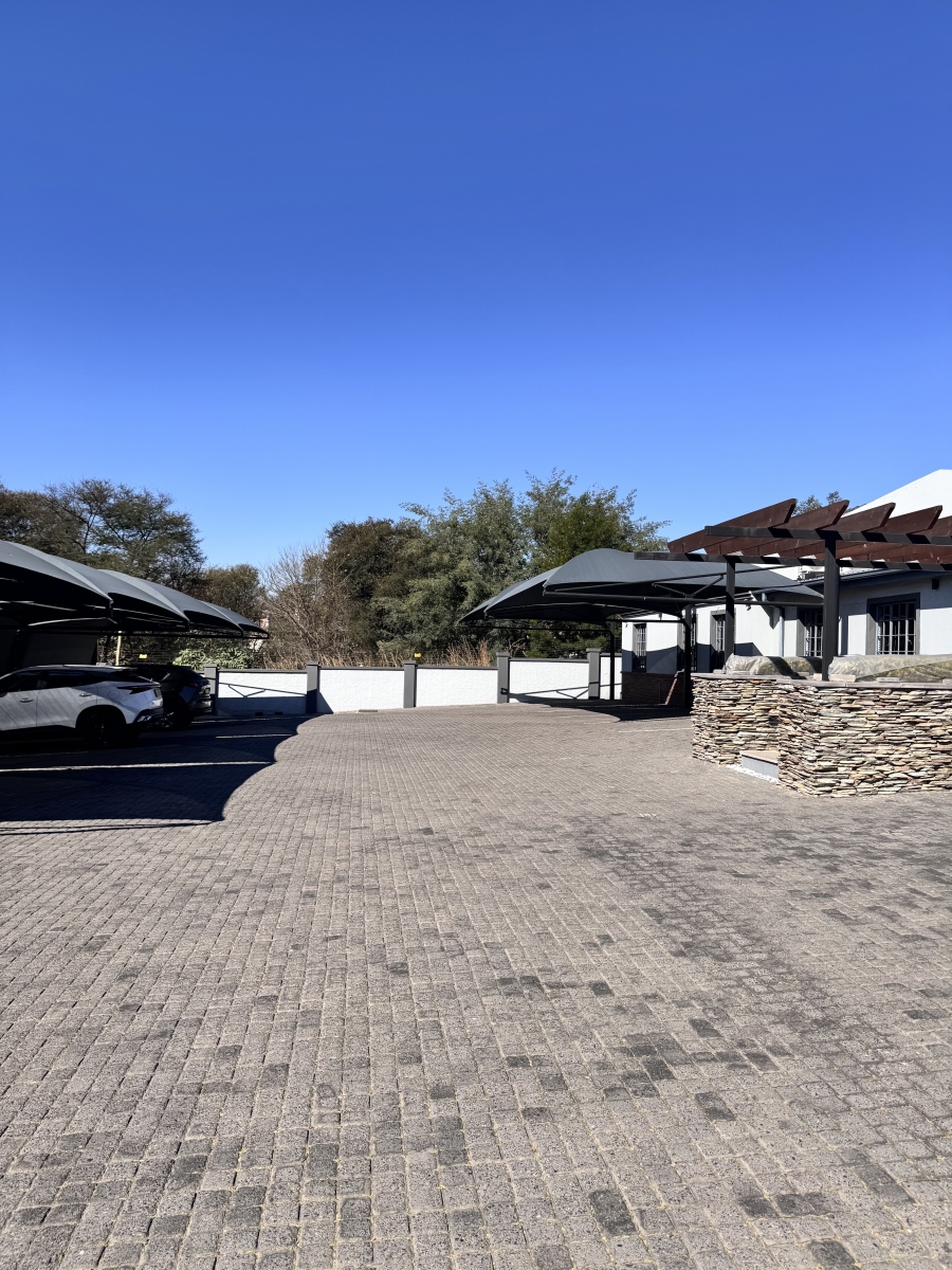 Commercial Property for Sale in Die Heuwel Ext 4 Mpumalanga