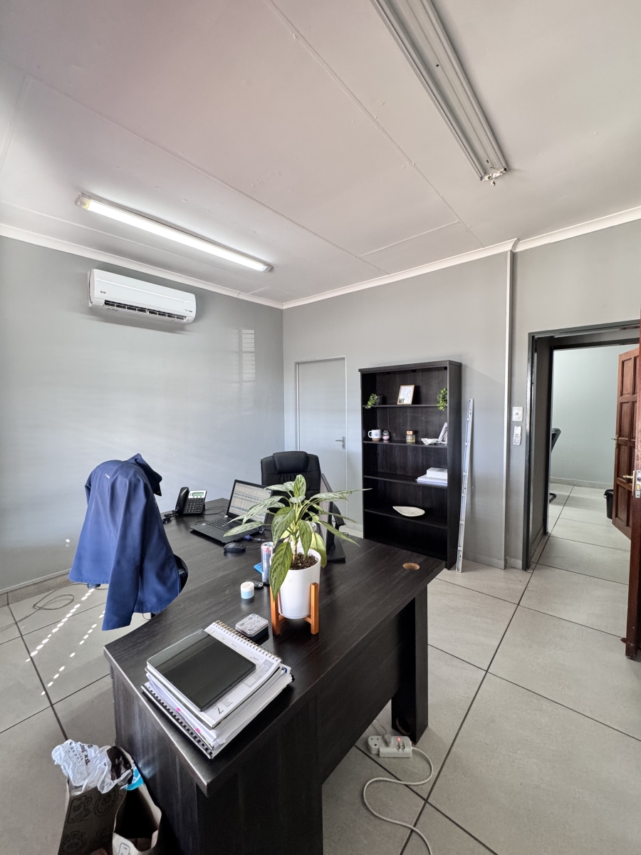 Commercial Property for Sale in Die Heuwel Ext 4 Mpumalanga