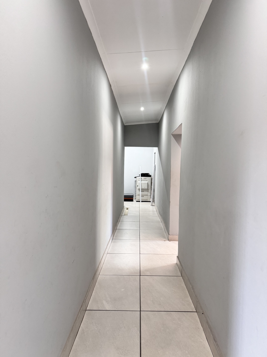 Commercial Property for Sale in Die Heuwel Ext 4 Mpumalanga