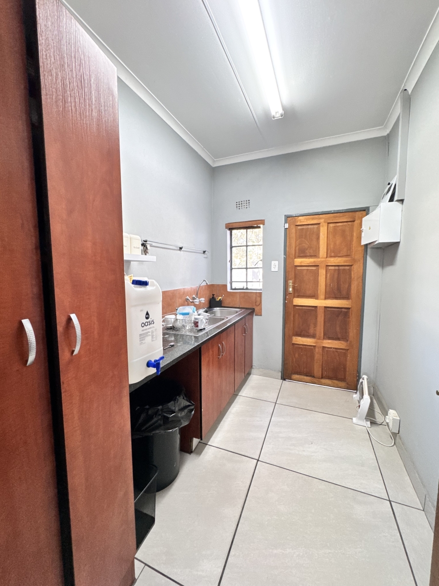 Commercial Property for Sale in Die Heuwel Ext 4 Mpumalanga