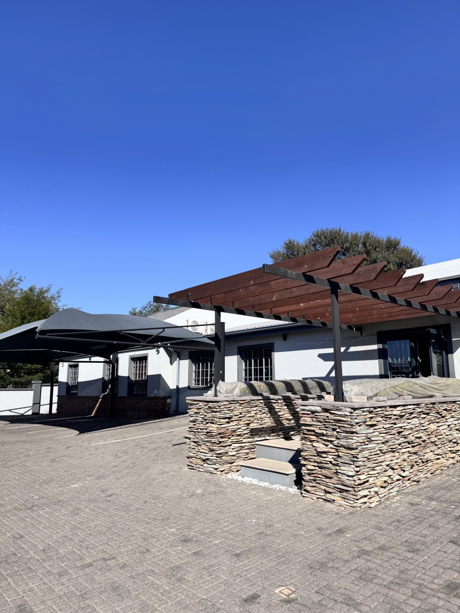 Commercial Property for Sale in Die Heuwel Ext 4 Mpumalanga