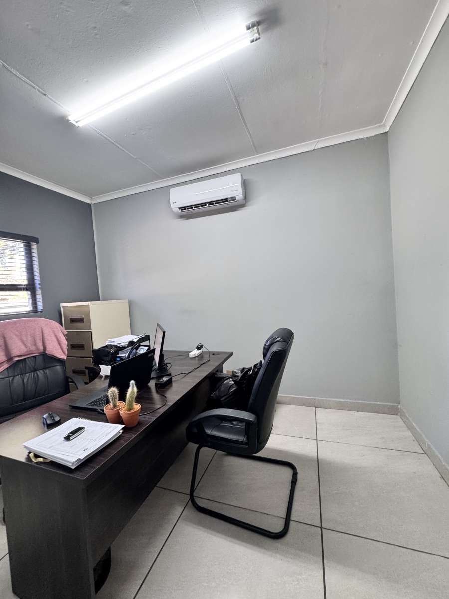 Commercial Property for Sale in Die Heuwel Ext 4 Mpumalanga