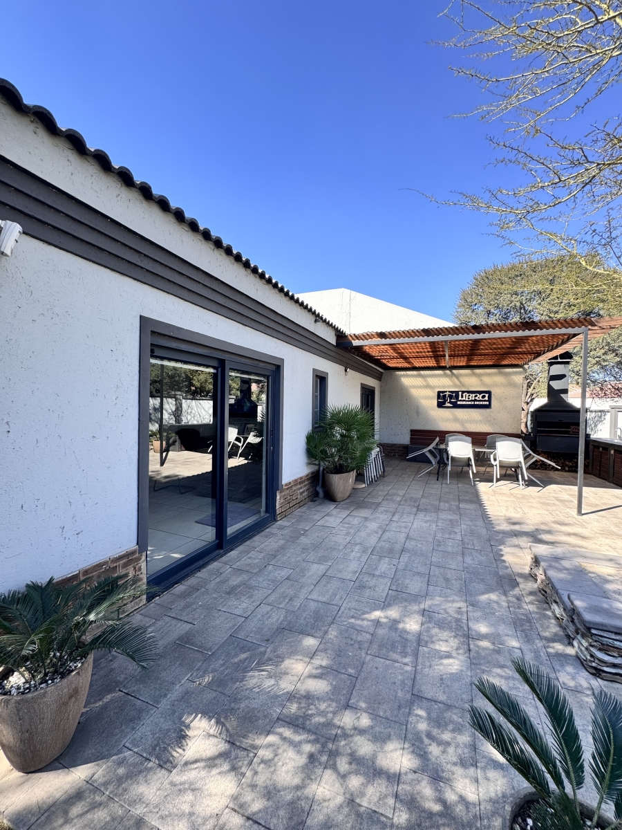 Commercial Property for Sale in Die Heuwel Ext 4 Mpumalanga