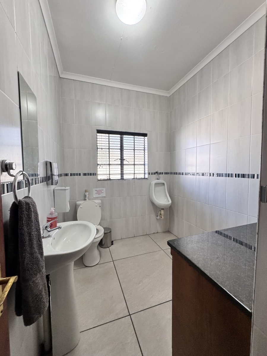 Commercial Property for Sale in Die Heuwel Ext 4 Mpumalanga