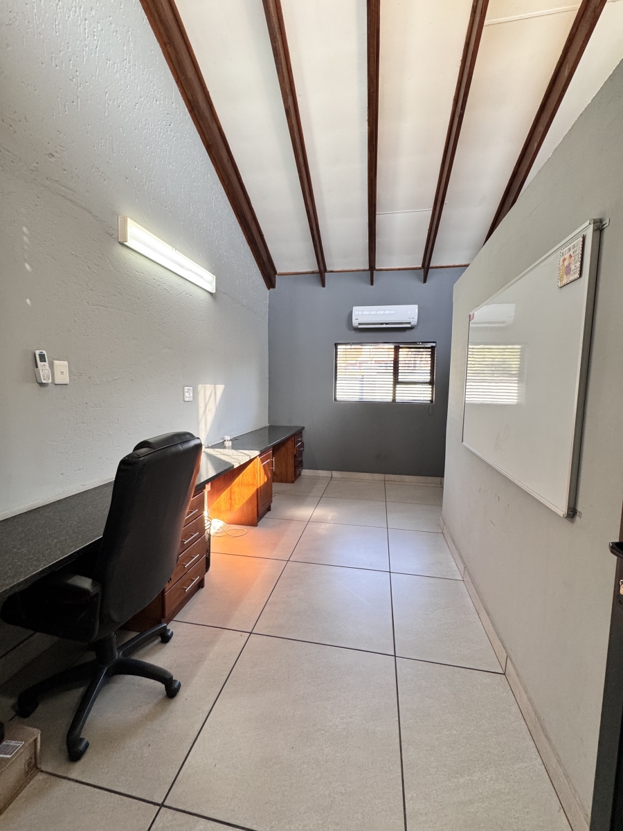 Commercial Property for Sale in Die Heuwel Ext 4 Mpumalanga