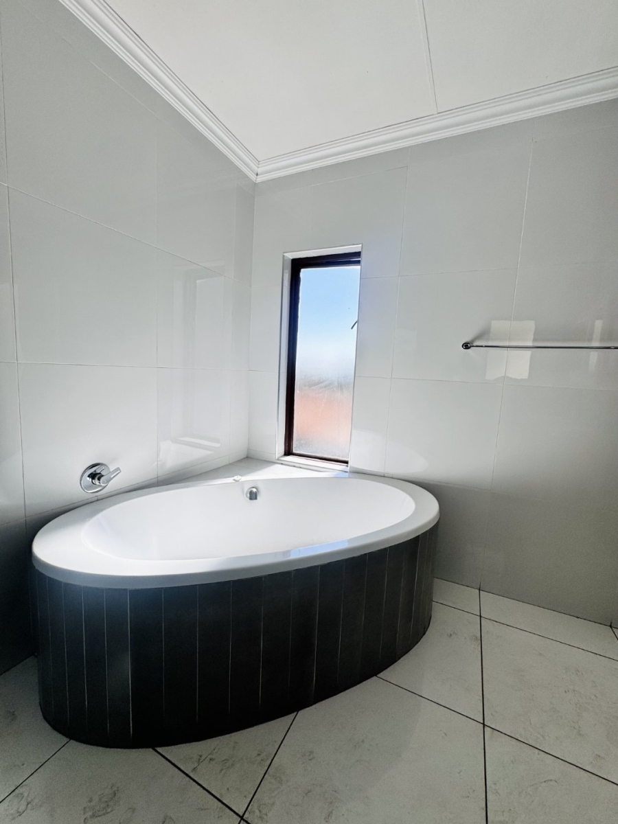 4 Bedroom Property for Sale in Hoeveld Park Mpumalanga