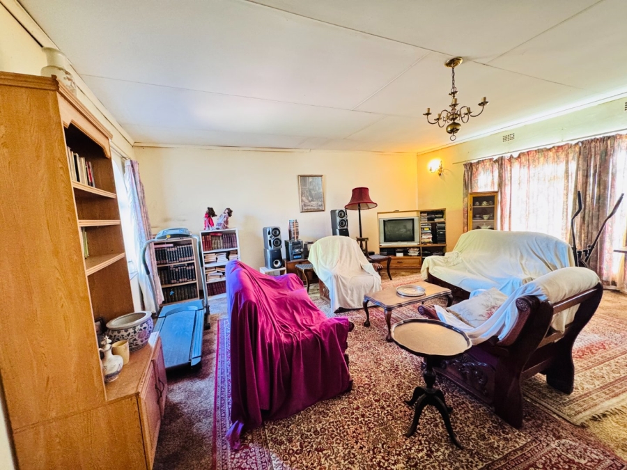 4 Bedroom Property for Sale in Jackaroo Park Mpumalanga