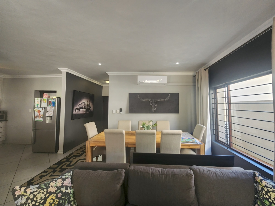 3 Bedroom Property for Sale in Sonheuwel Ext 1 Mpumalanga