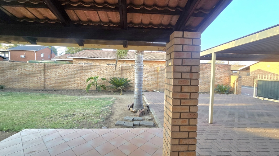3 Bedroom Property for Sale in Reyno Ridge Mpumalanga