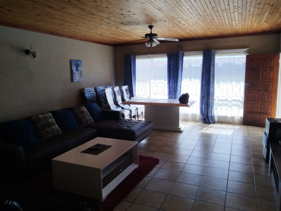 To Let 2 Bedroom Property for Rent in Middelburg Central Mpumalanga