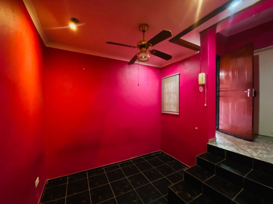 4 Bedroom Property for Sale in West Acres Ext 13 Mpumalanga