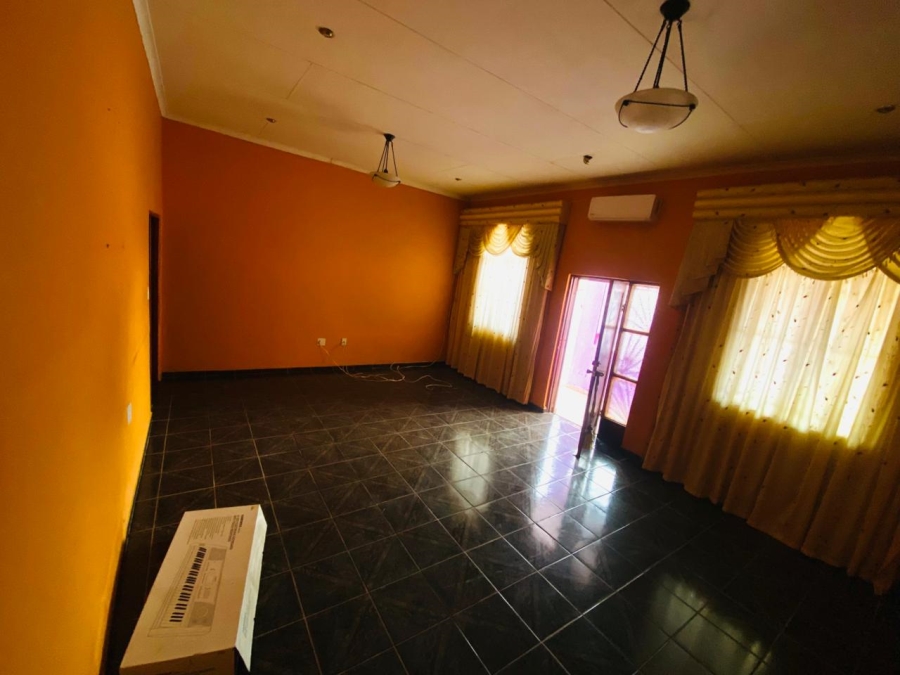 4 Bedroom Property for Sale in West Acres Ext 13 Mpumalanga