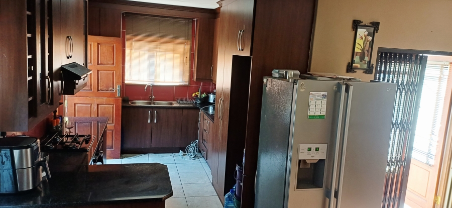 3 Bedroom Property for Sale in Noordrand Mpumalanga