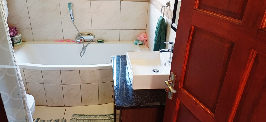 3 Bedroom Property for Sale in Noordrand Mpumalanga