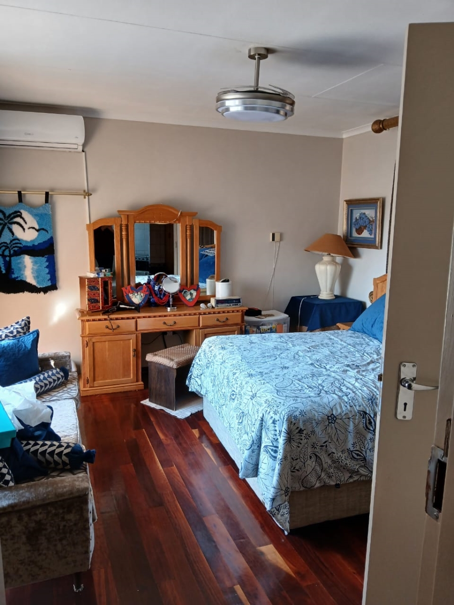 5 Bedroom Property for Sale in Kromdraai AH Mpumalanga