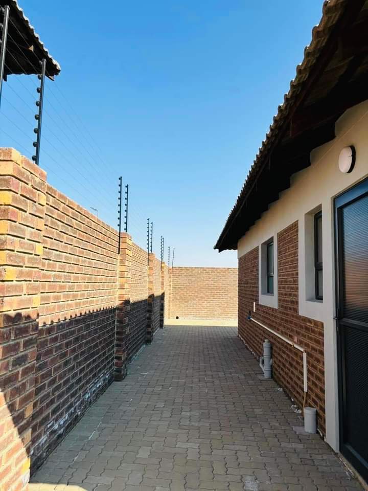 To Let 3 Bedroom Property for Rent in Secunda Rural Mpumalanga