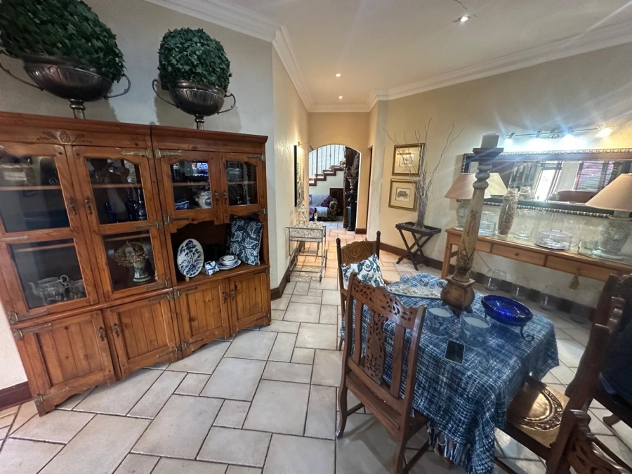 4 Bedroom Property for Sale in Matumi Golf Estate Mpumalanga