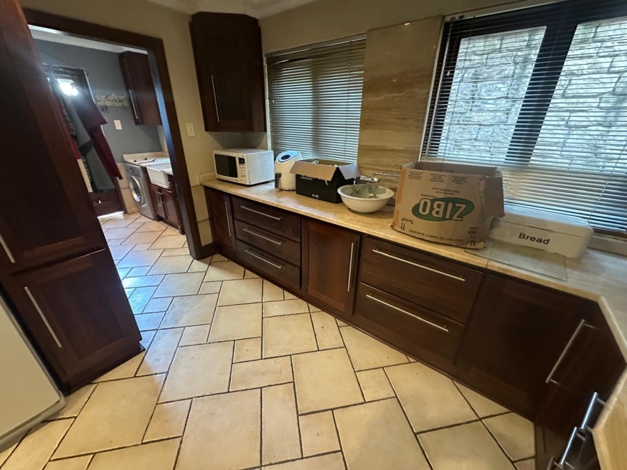 4 Bedroom Property for Sale in Matumi Golf Estate Mpumalanga