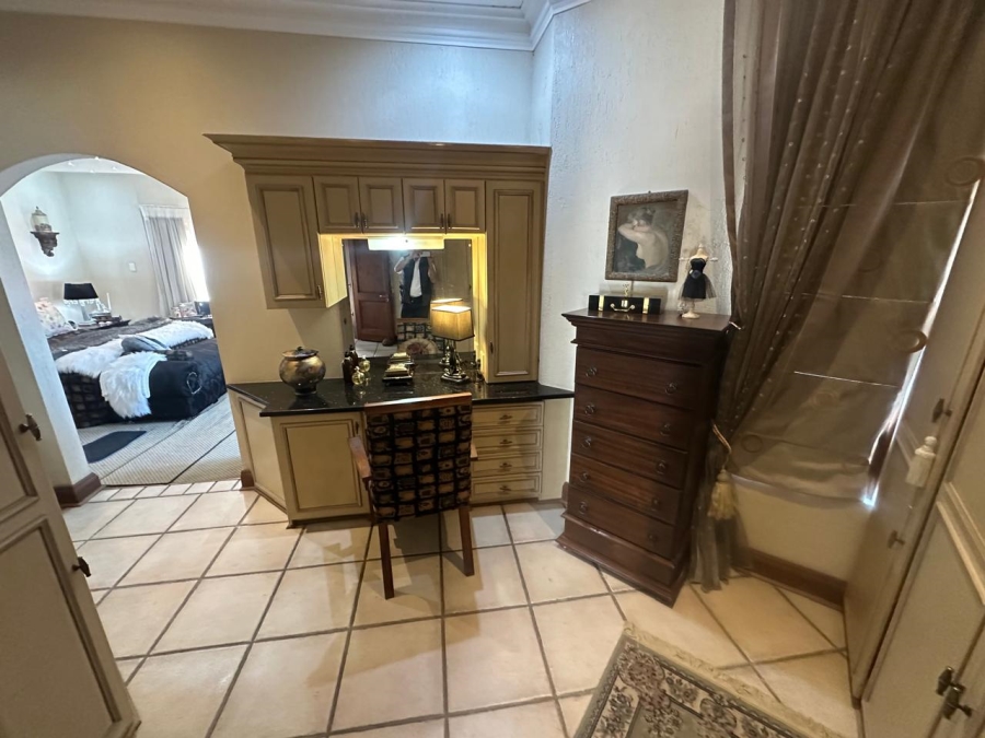 4 Bedroom Property for Sale in Matumi Golf Estate Mpumalanga