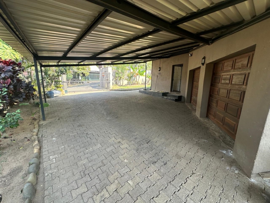 4 Bedroom Property for Sale in West Acres Ext 6 Mpumalanga
