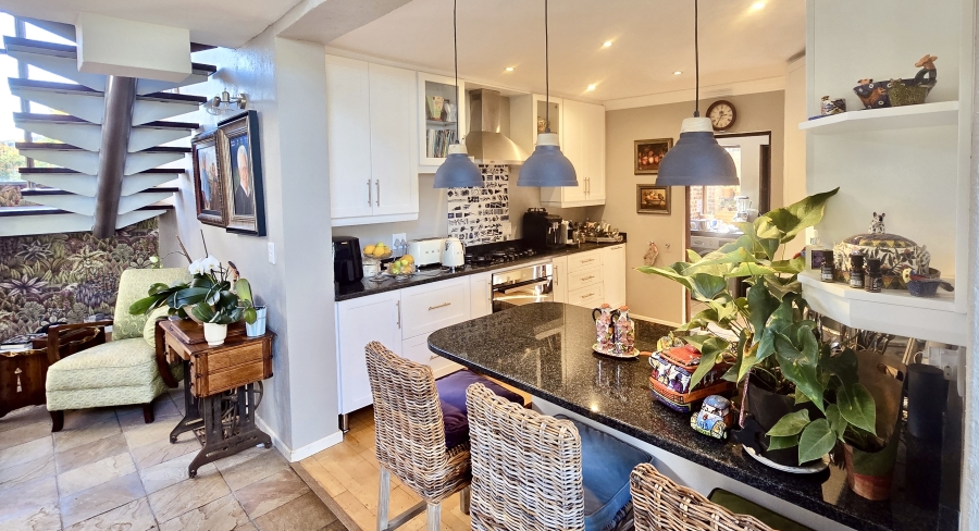 3 Bedroom Property for Sale in White River Country Estate Mpumalanga
