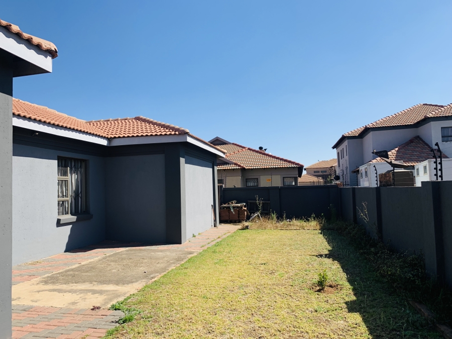 4 Bedroom Property for Sale in Aerorand Mpumalanga