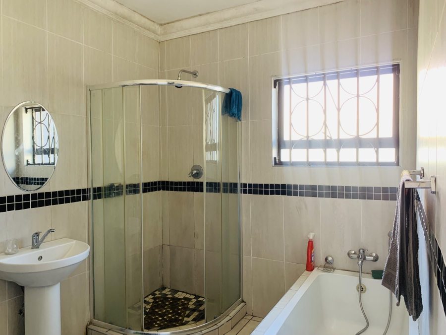 4 Bedroom Property for Sale in Aerorand Mpumalanga