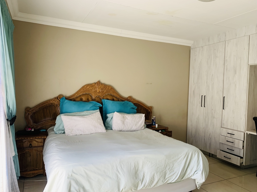 4 Bedroom Property for Sale in Aerorand Mpumalanga