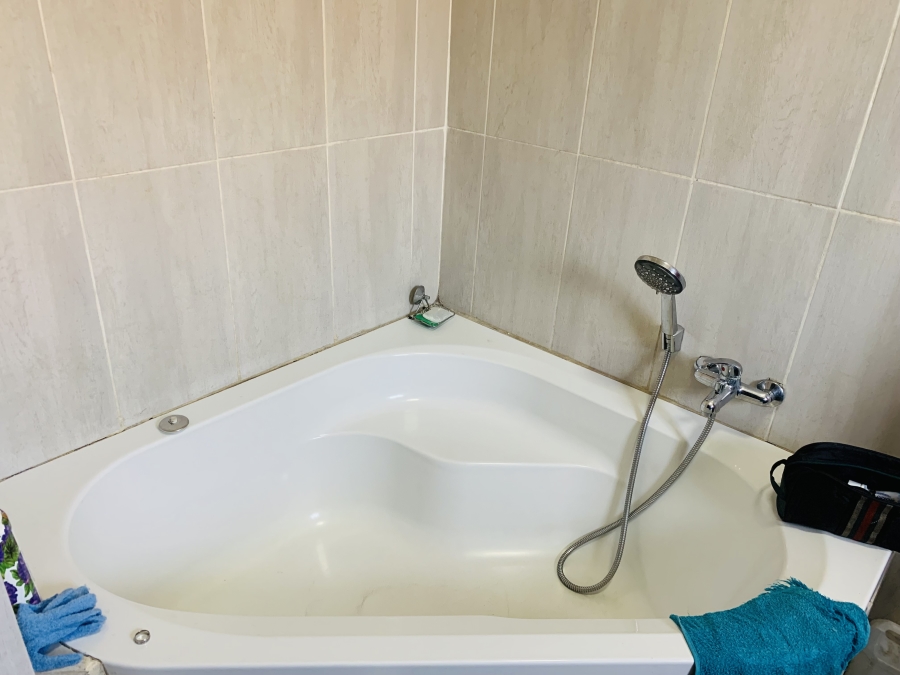 4 Bedroom Property for Sale in Aerorand Mpumalanga
