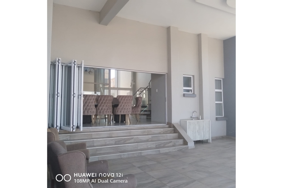 7 Bedroom Property for Sale in Model Park Mpumalanga