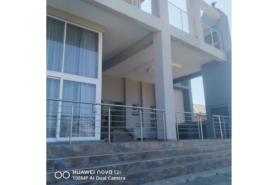 7 Bedroom Property for Sale in Model Park Mpumalanga