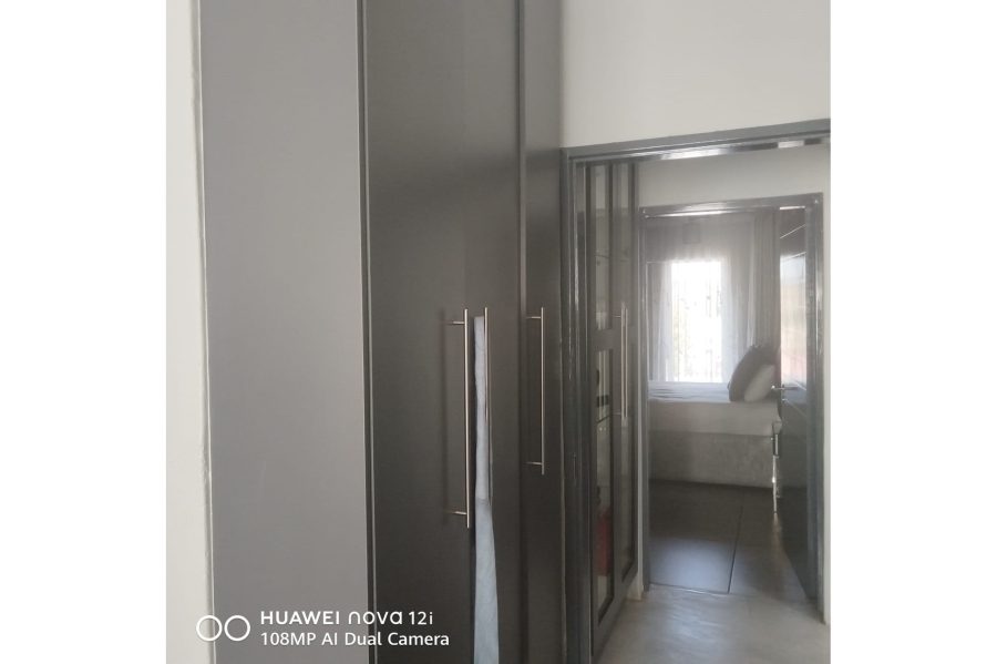 7 Bedroom Property for Sale in Model Park Mpumalanga