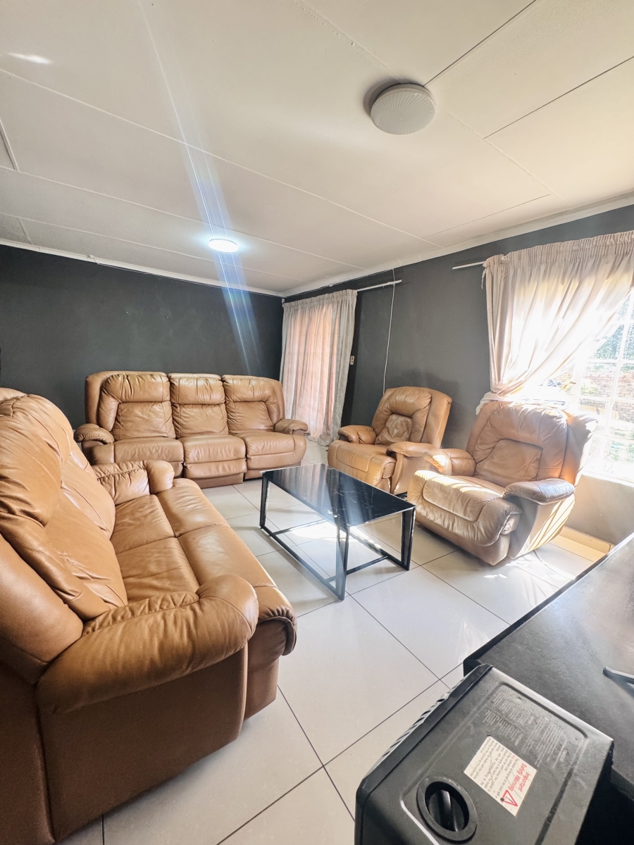 3 Bedroom Property for Sale in Model Park Mpumalanga