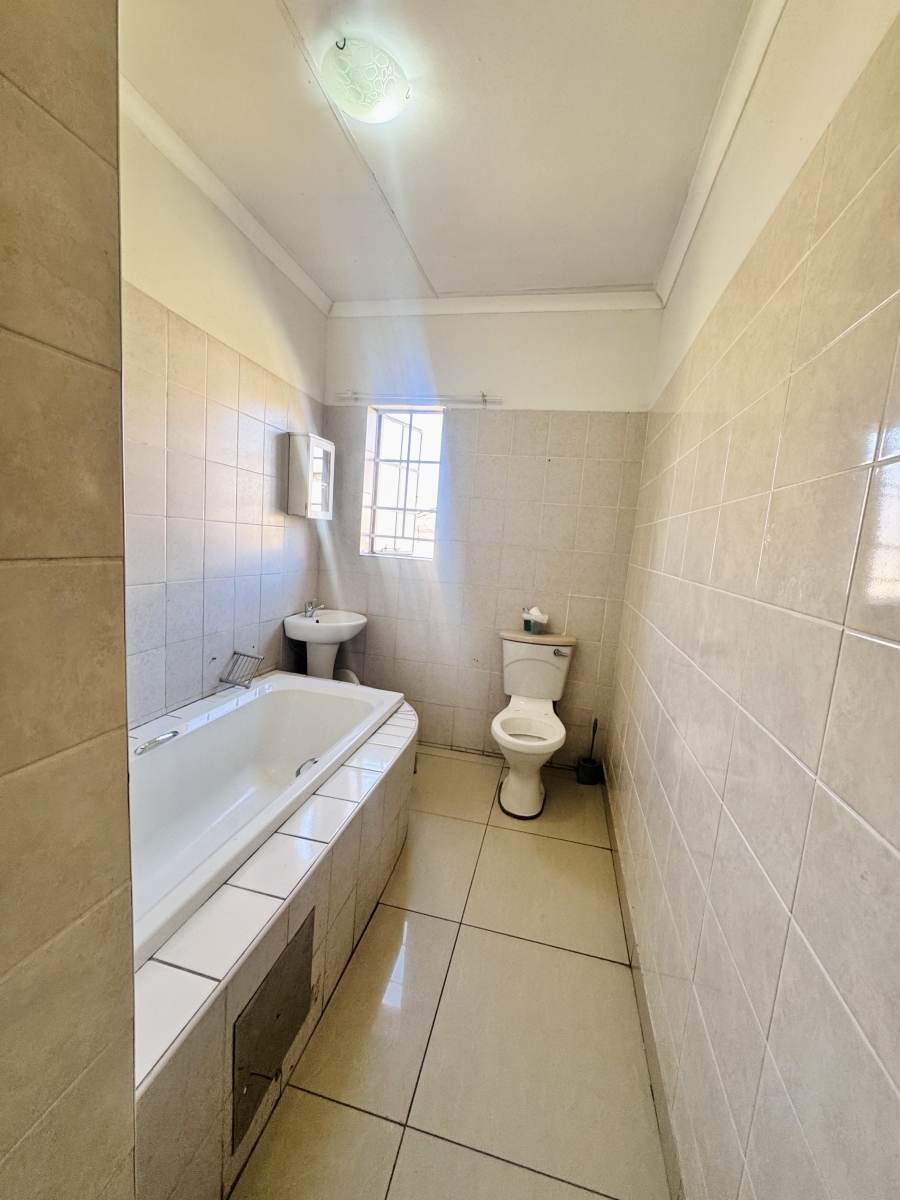3 Bedroom Property for Sale in Model Park Mpumalanga