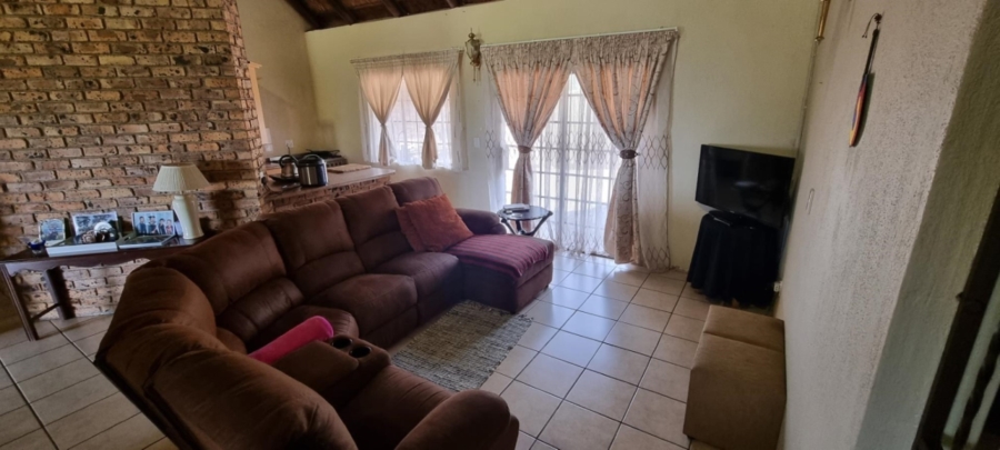 3 Bedroom Property for Sale in White River Estates Mpumalanga