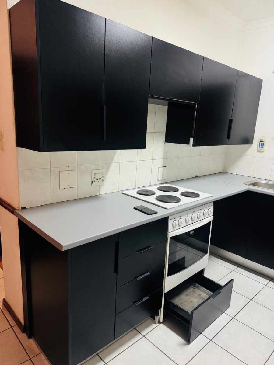 To Let 2 Bedroom Property for Rent in Riverside Park Mpumalanga