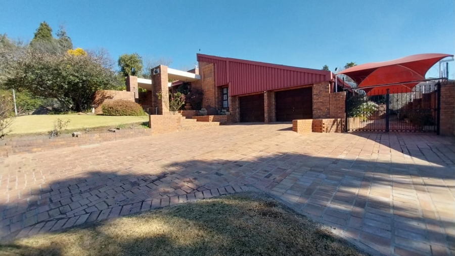 5 Bedroom Property for Sale in Trichardt Mpumalanga