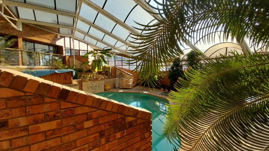 5 Bedroom Property for Sale in Trichardt Mpumalanga