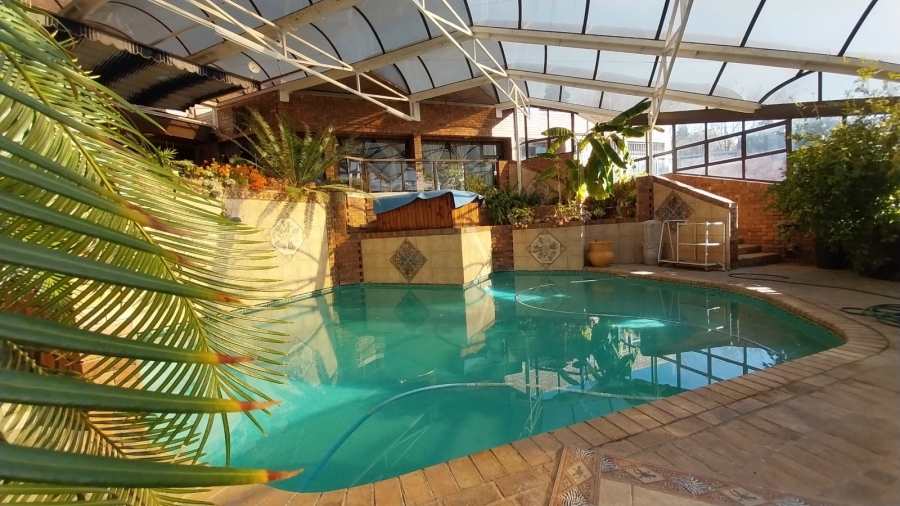 5 Bedroom Property for Sale in Trichardt Mpumalanga