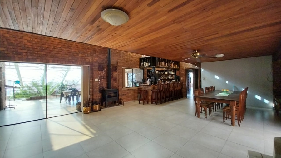 5 Bedroom Property for Sale in Trichardt Mpumalanga